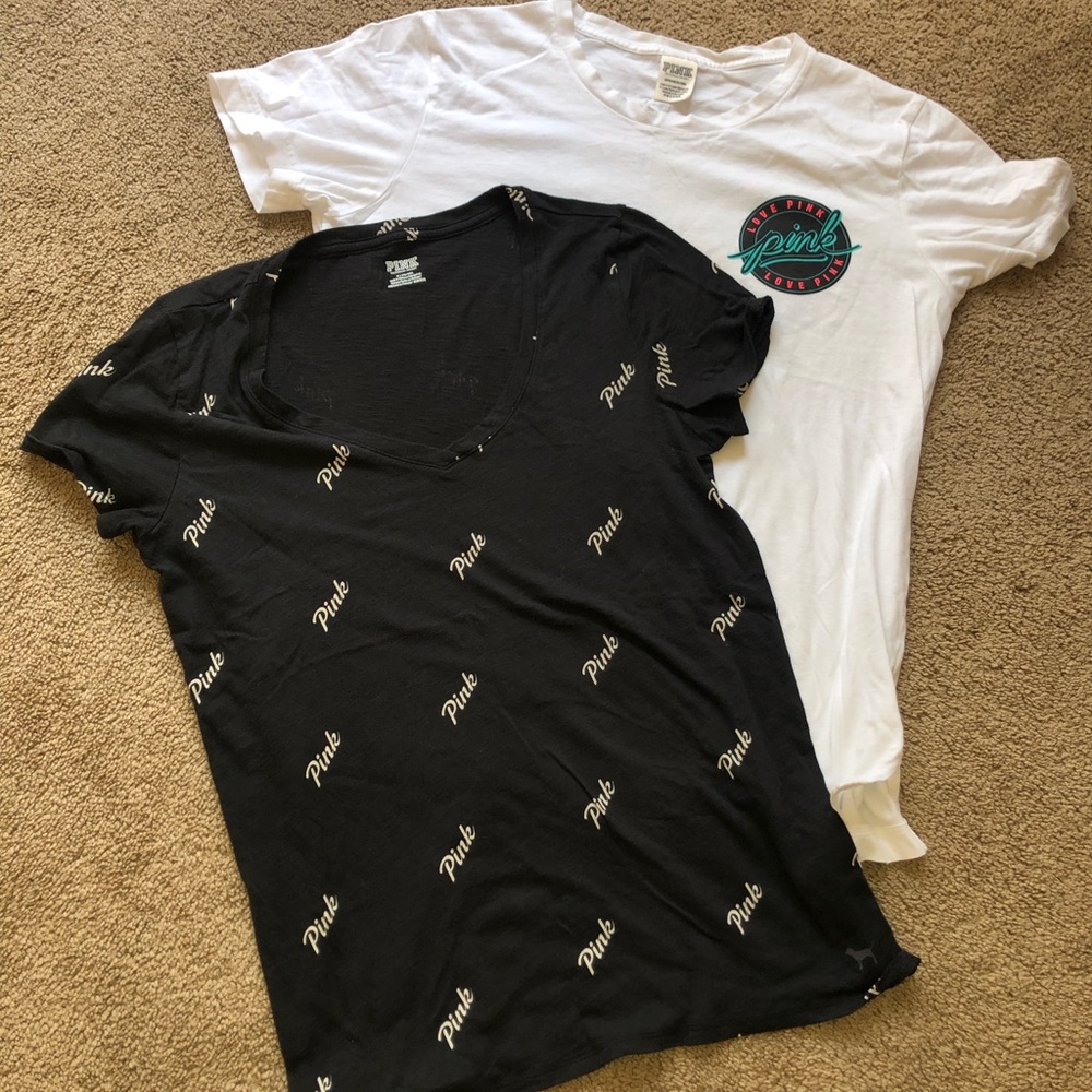 Bundle of two pink shirts 💝